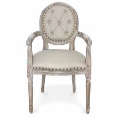Set di 2 sedie Luigi XVI Dynasty a medaglione in tessuto borchiato beige