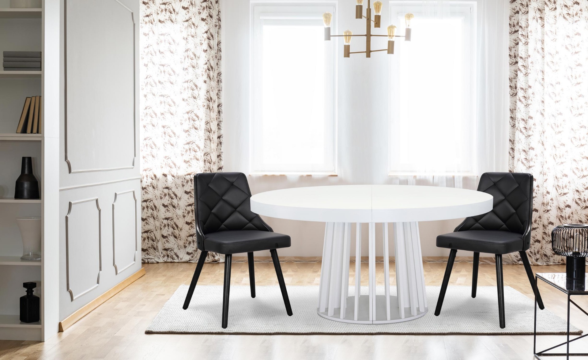 Set di 2 sedie scandinave Lalix in legno nero e simil pelle nera