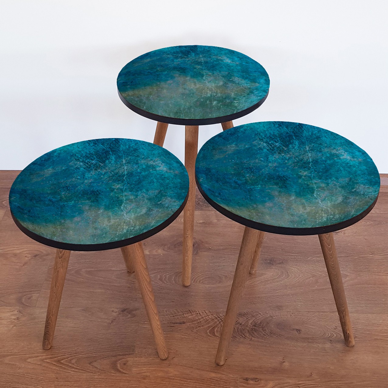 Set di 3 tavolini Cohnal Tripod Blue Concrete Pattern